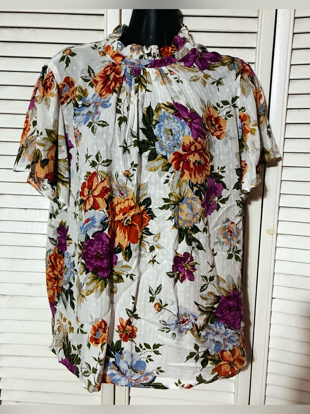 RACHEL ZOE White Floral Ruffle Neck Short-Sleeve Blouse